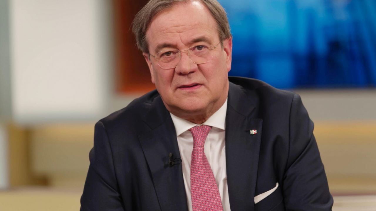 Кандидат за германски канцлер посочи възможна причина за спирането на „Северен поток 2“
