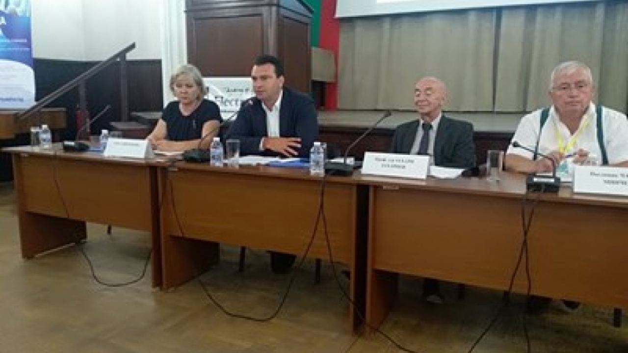 Народната дипломация като фактор за развитие на диалога, международните социално-икономически отношения и укрепване на мира