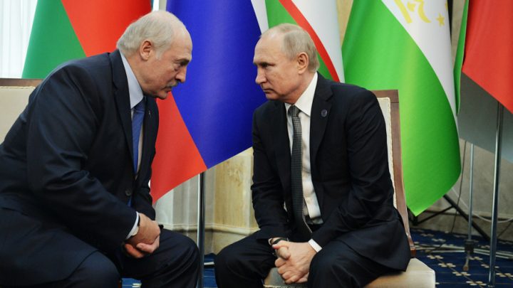 Путин обеща подкрепа на Беларус срещу външните опити за дестабилизация