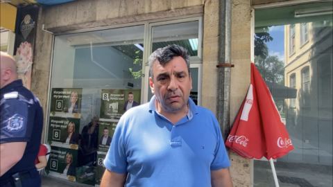 Лица, представили се за членове на ГЕРБ, нападнаха офиса на „Изправи се! Мутри вън!“ в Габрово