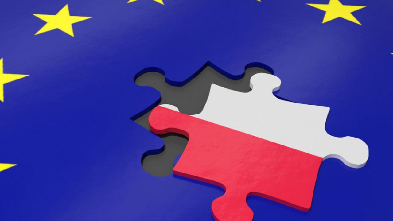 Журналист на Spiegel: Конфликтът с Полша е по-опасен за ЕС от Brexit, затова санкциите са необходими