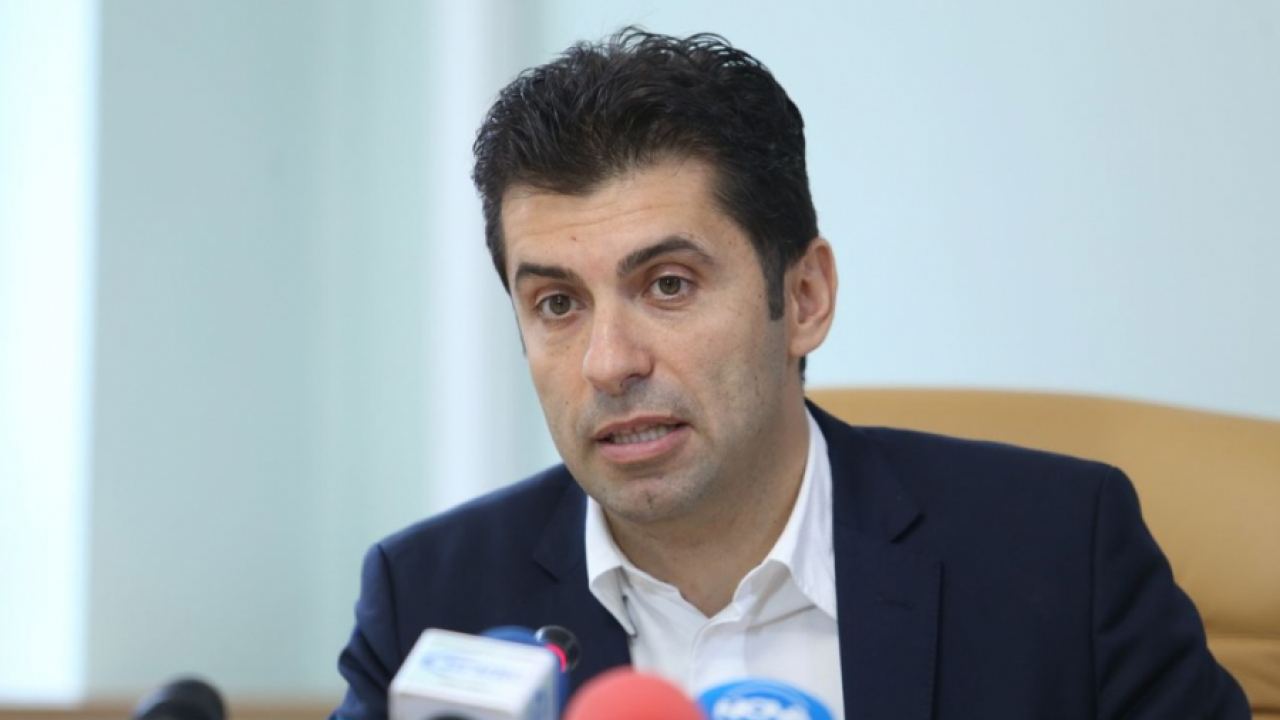 За абсурдите около гражданството