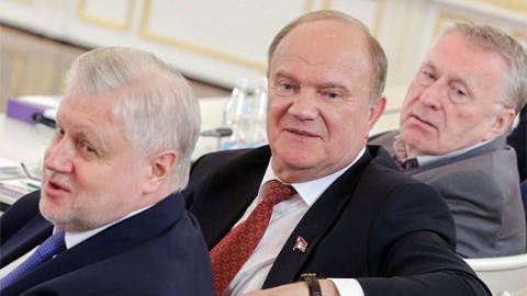Отива ли Русия към двупартиен модел?