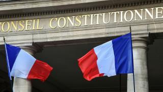 France 24, Френски конституционен съвет, мерки, COVID-19, забрани, уволняване, хора