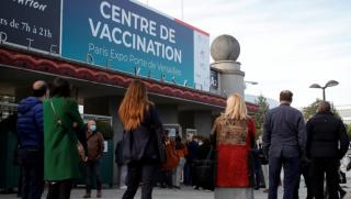 Le Figaro, напрежение, френските ваксинационни центрове, санитарни пропуски