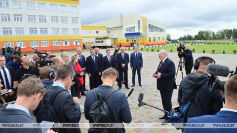 Русия ще достави на Беларус десетки самолети, хеликоптери и средства за ПВО, може би дори и С-400