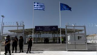 Euronews: На остров Самос/Гърция/ беше тържествено открит „лагер-затвор“ за бежанци