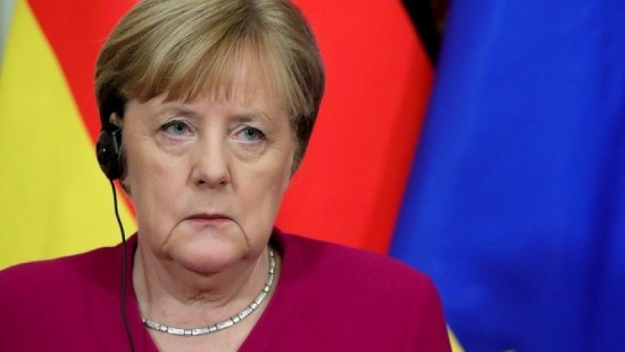 Повечето германци няма да тъжат за Меркел - омръзнала им е