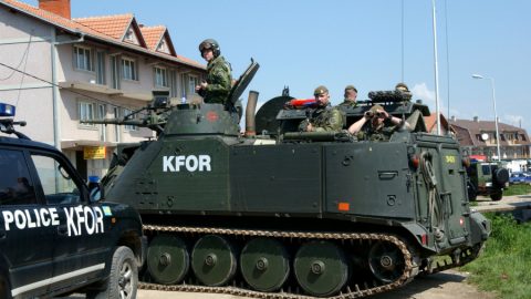Докато гръм не удари, КФОР няма да трепне