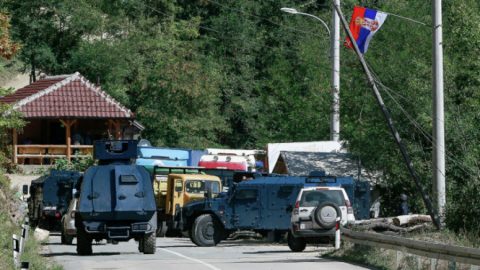 Ескалация и напрежение в окупираното от албанци Косово
