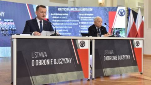 В разрез дори с НАТО, Полша прие закон за защита на отечеството