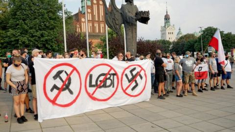 FAZ: В полския парламент сравниха ЛГБТ с нацистите