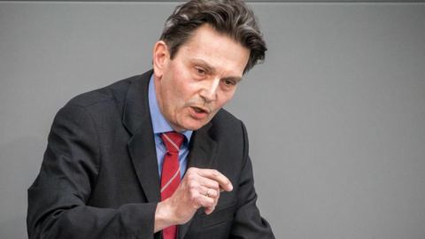 Die Welt: Германските социалдемократи и зелените поставят под въпрос участието на Германия в стратегията за ядрено сдържане