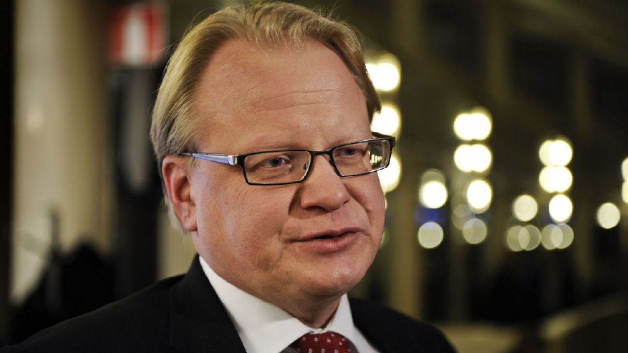 Der Spiegel: Шведският министър на отбраната призова за създаване на военна тренировъчна мисия в Украйна под патронажа на ЕС