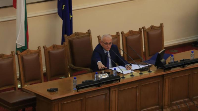 Dr. Silvi Kirilov opened the first session of the 47th National Assembly
 – 2024-04-11 21:58:01