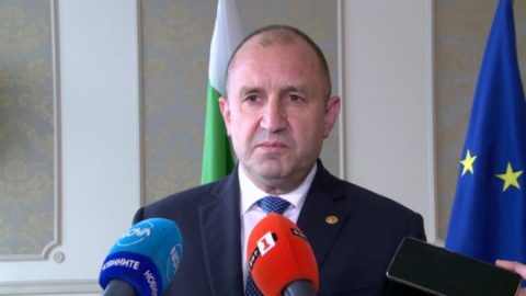 Румен Радев в Брюксел: България ще отстоява своите интереси в енергетиката