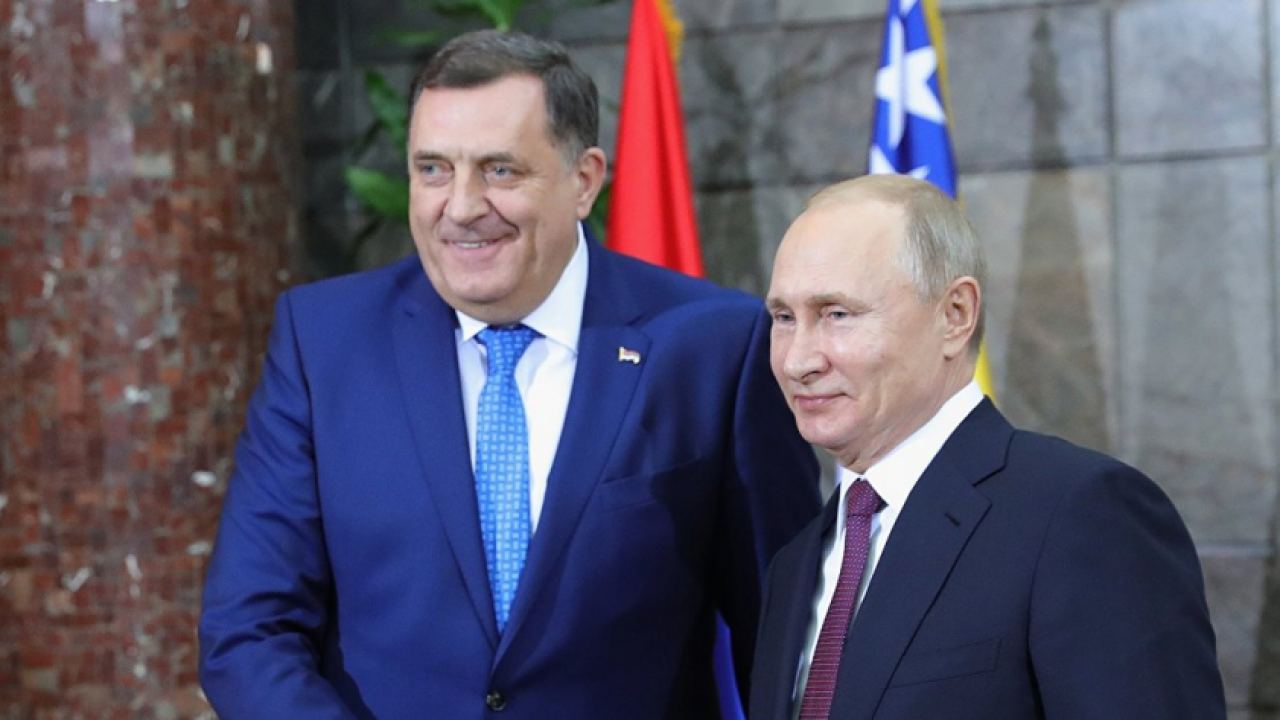 Вучич нарече катастрофа санкциите на САЩ срещу лидера на босненските сърби