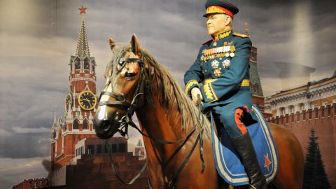 Защо нито Сталин, нито Хрущов, нито Брежнев не пипнаха Жуков