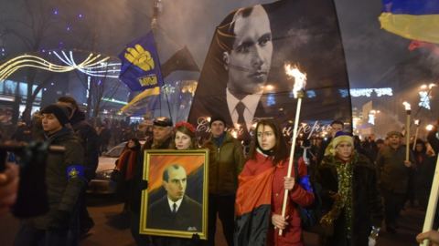 Руски депутат: Общоевропейски санкции за Украйна за героизиране на нацизма
