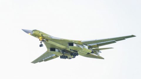 Построеният от нулата руски ракетоносец Ту-160М направи първия си полет