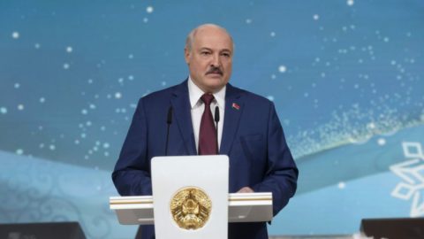 Лукашенко: Киев концентрира подразделения крайни националисти на границата