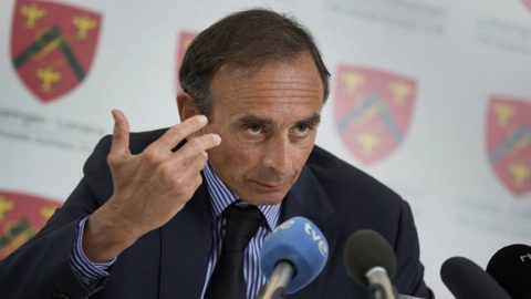 Ерик Земур: Франция трябва да спре да бъде инструмент на САЩ
