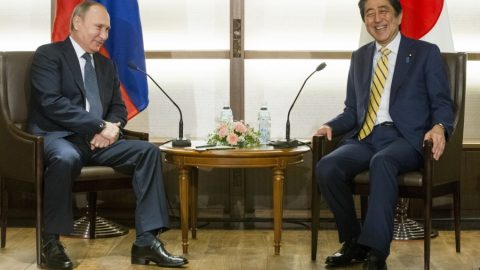 Путин снижи напрежението в отношенията с Япония
