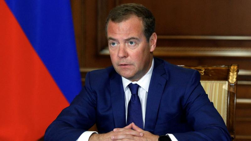 Заместник-председателят на Съвета за сигурност Дмитрий Медведев подчерта, че Москва