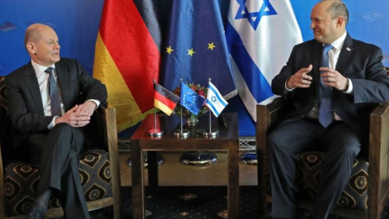 Украинската криза се превърна в централна тема на разговорите между