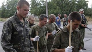 Пленени украински военни, поставяли, ракетни системи Град, жилищни сгради