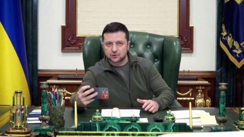 Зеленски е измамил украинците и е избягал (ВИДЕО)