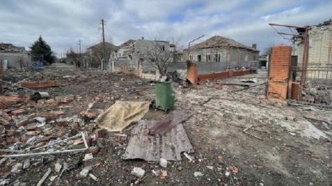 Украинските сили държат 17 деца като заложници в Славянск