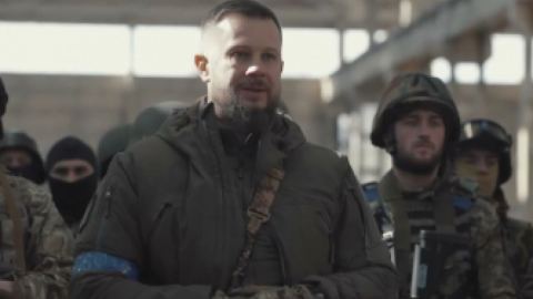 Животът в нацисткия ад: очевидци разказват за престъпленията на “Азов” в Мариупол