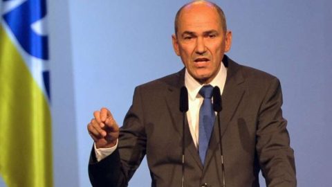 Словенският премиер обяви за отказа на Европа да плаща за руския газ в рубли