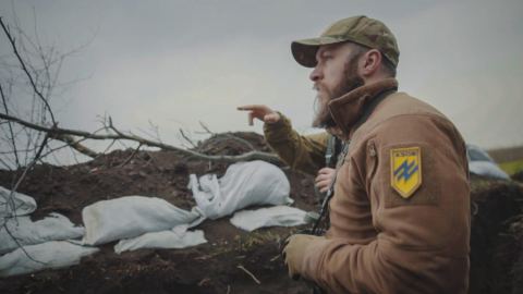 Командирът на „Азов“ се хвали с ужасяващи снимки на екзекутирани цивилни
