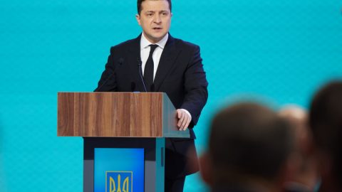 Украинските генерали може да подготвят опит за покушение на Зеленски