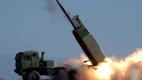 Да стигнеш до Москва: Какво ще прави Киев с ракетите HIMARS от САЩ