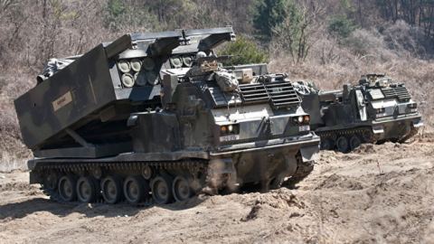 Американските MLRS за Киев като механизъм за борба за разделянето на Украйна