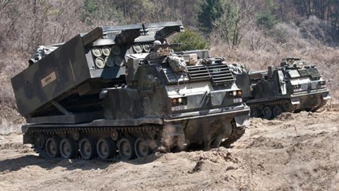 Американските MLRS за Киев като механизъм за борба за разделянето на Украйна