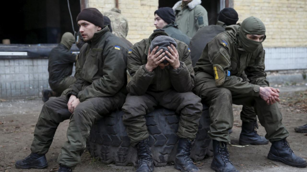 Разбра се за масови дезертьорства в редиците на Въоръжените сили на Украйна