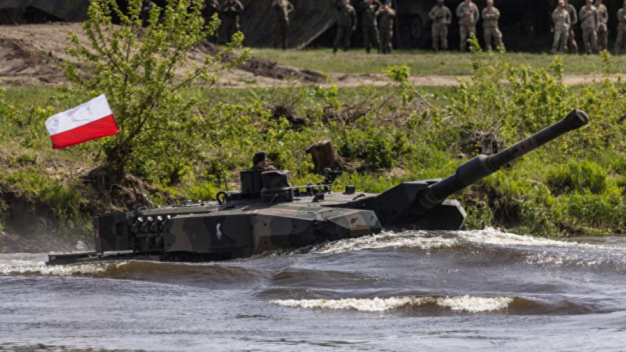 Защо Полша воюва в Украйна?
