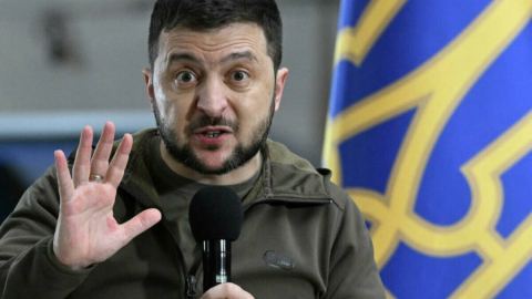 „Пълна наглост“: американците се ядосаха на Зеленски, който призова да се инвестира в „бъдещето на Украйна“