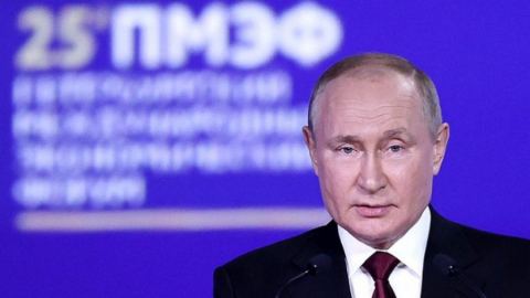 СПИЕФ беше скромен като гости, изявления и планове, но показа, че руската икономика е жива, адаптира се и ще се върне към растеж