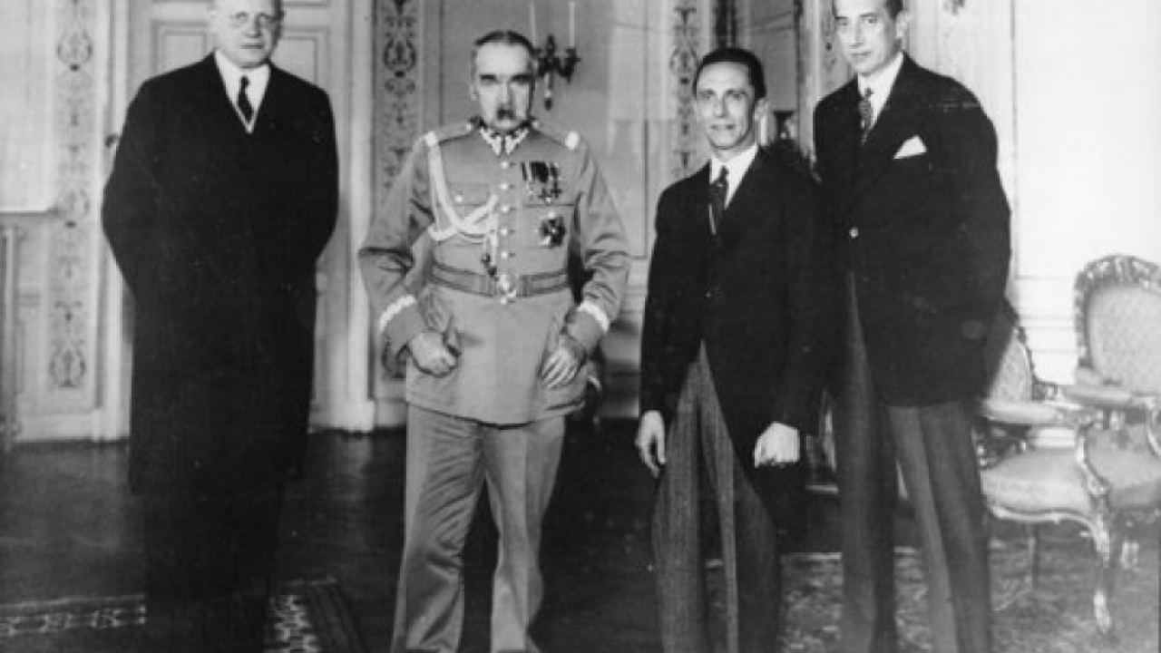 Пактът Пилсудски-Хитлер или историята за това как Полша флиртува с нацистите