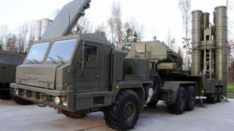 Русия и Беларус проведоха учения за проверка на бойната готовност на С-400