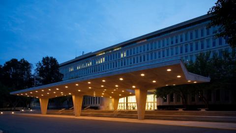 ЦРУ, тайните операции и операциите в кибепространството