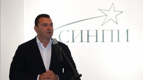 Калоян Паргов: Газовото фиаско може да отнесе като цунами политическата класа