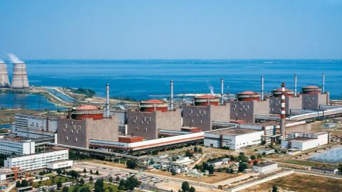 Запорожката АЕЦ е една, а зоните за безопасност са различни
