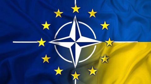 Лидерите на девет европейски държави изразиха подкрепата си за евентуалното влизане на Украйна в НАТО