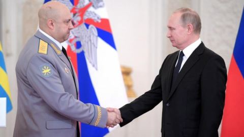 Армейски генерал Сергей Суровикин вече ще командва специалната операция: с какво е известен в армията